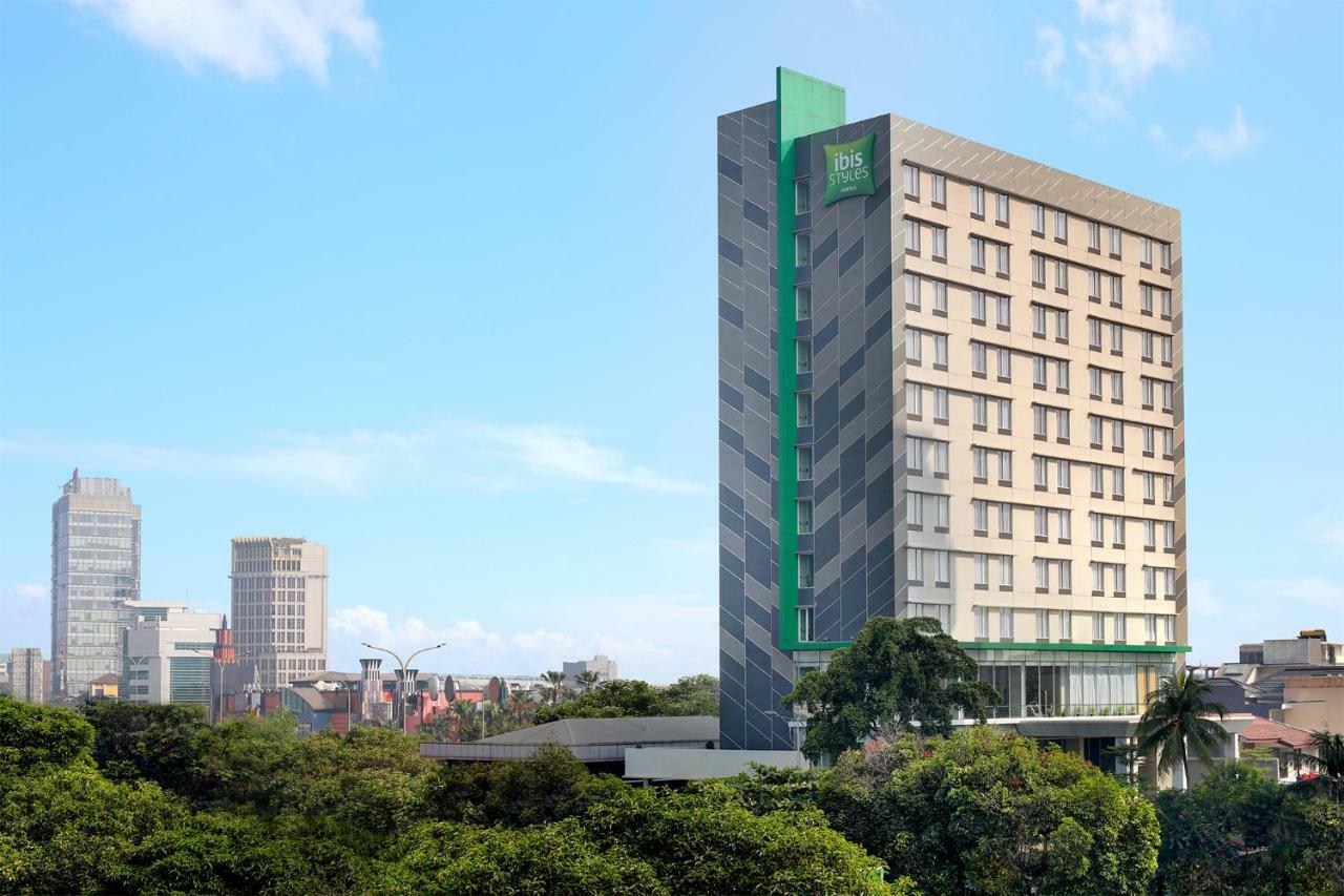 Ibis Styles Simatupang Hotel 3*